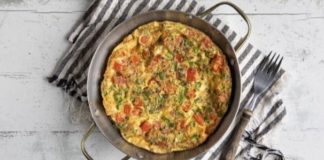 Омлет в духовке (лучше чем в садике) с помидорами и перцами. Легкий пошаговый рецепт диетический омлет в духовке
