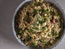 Вкусный салат из цветной капусты с кунжутной заправкой вкусный салат из цветной капусты